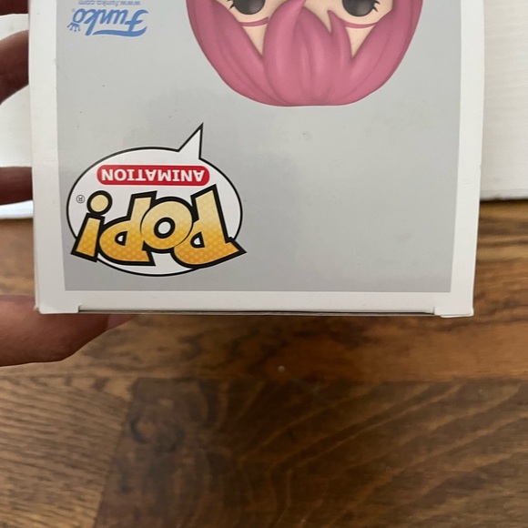Funko Pop Exclusive Gowther with Glitter Pink Hair Diamond collection - Picture 7 of 9